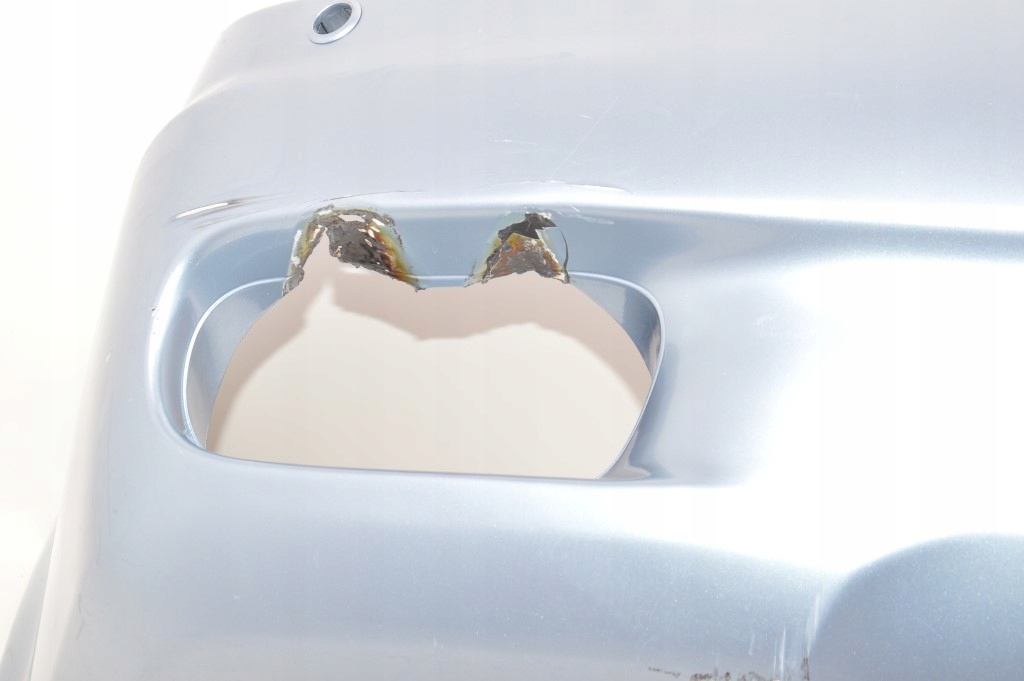 фото №12, Maserati quattroporte 2004-2008 бампер задня