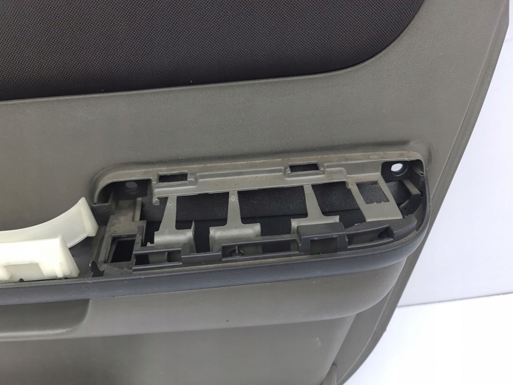 фото №8, Nissan x-trail t30 2004 правая сторона обшивки / обшивка дверь передних