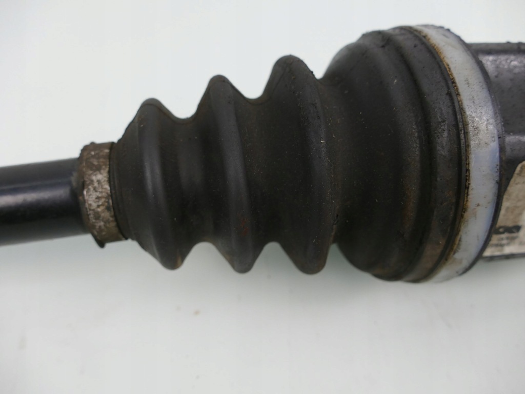 фото №4, Bmw x3 e83 n47 2.0 d приводной вал правый перед правая