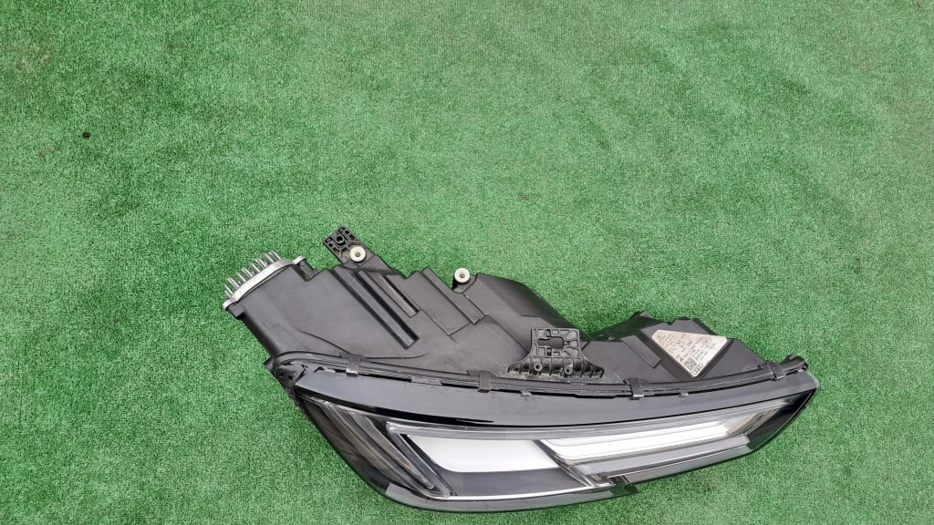 Audi a4 8w0 full led фара передняя Цена