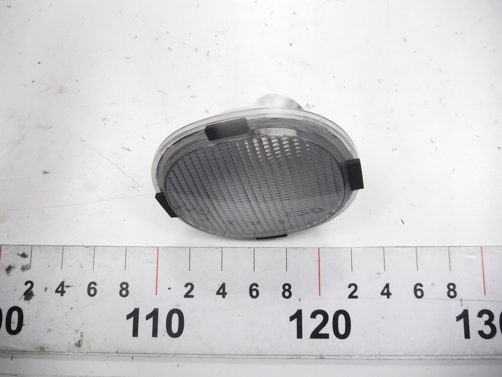 фото №3, Лампа поворотник renault rvi 7700377095