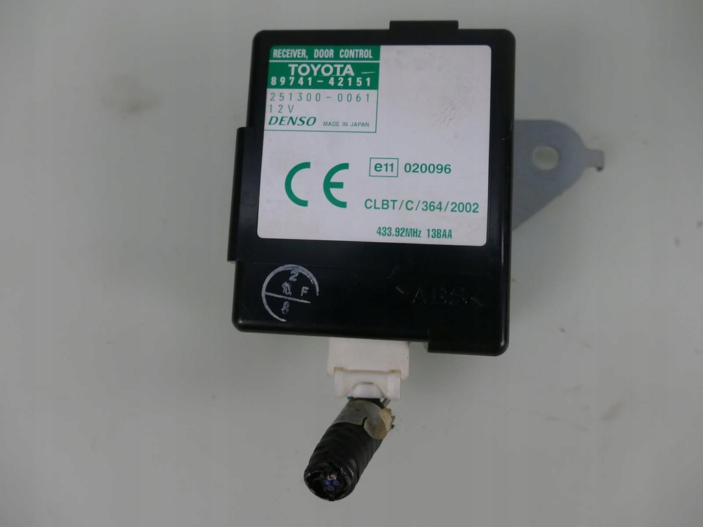 фото №1, Toyota rav4 ii lift блок керування двері модуль бортовий комп'ютер