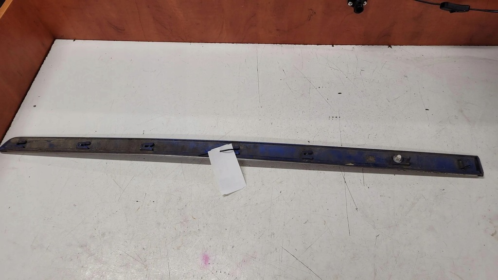 фото №8, Молдинг передних левых дверь peugeot 407 sw 6e_ 96445550xt 2.2l дизель