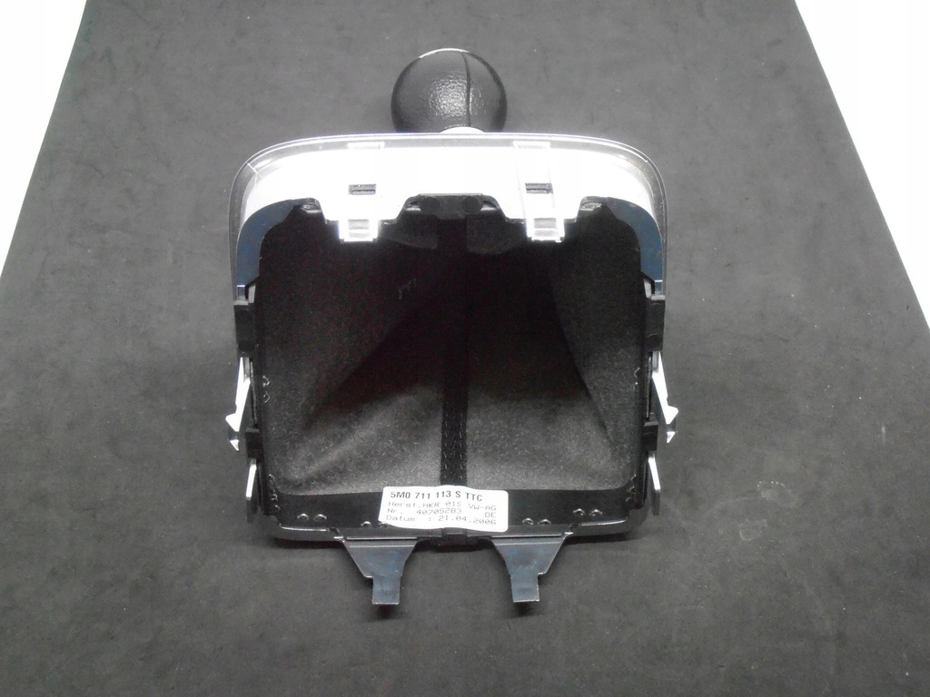 фото №10, Ручка чехол vw golf plus 5m0711113s