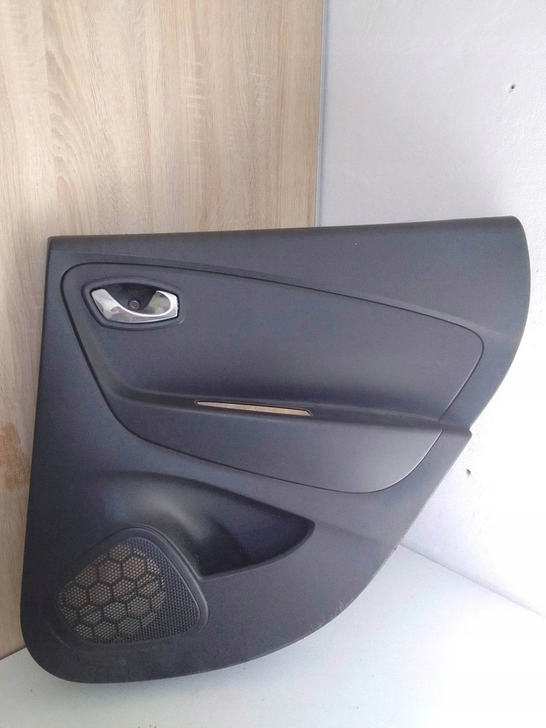 фото №1, Оббивка двері обшивка renault captur права задня