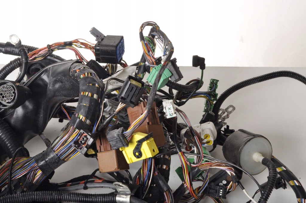 Aston martin vanquish 1 6.0 джгут електропроводка електрична 1r12-370408-ae Доставка