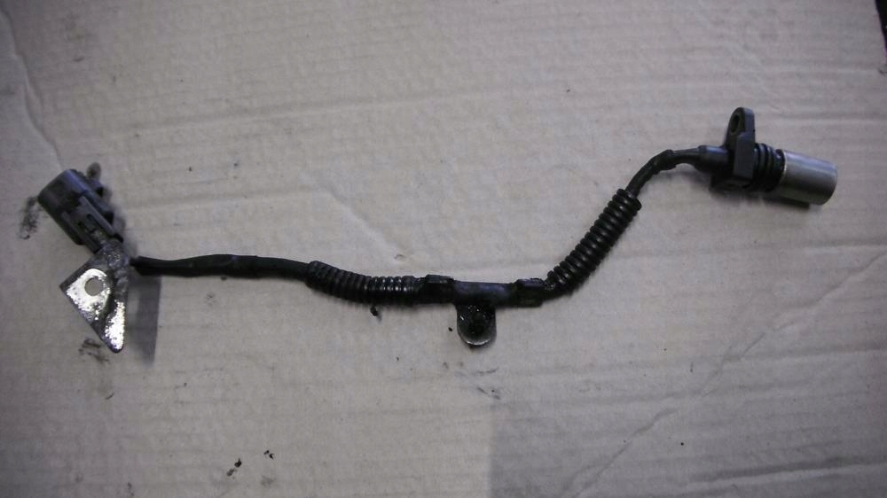 фото №1, Toyota rav4 iii 2,2 d4d 05-10 датчик вала