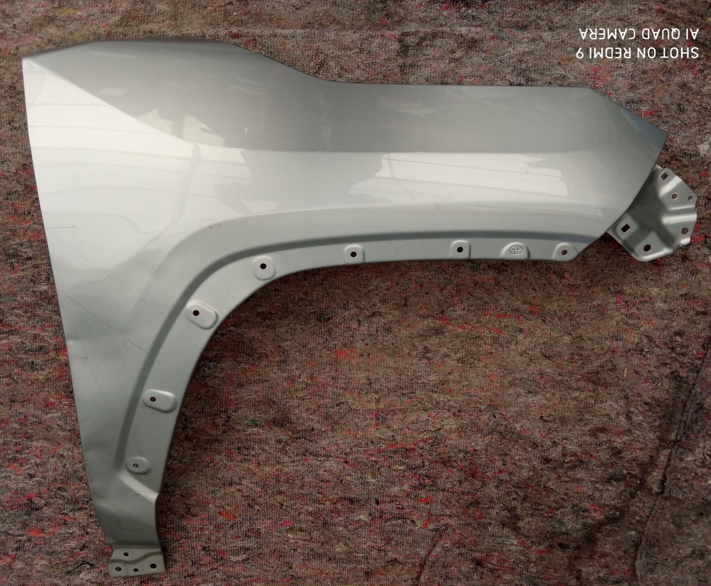 фото №1, Toyota rav4 5 v 2018- крыло правый перед