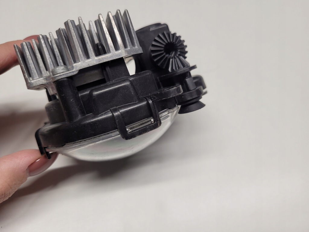 фото №8, Протитуманна фара led лівий 6f0941699 seat arona