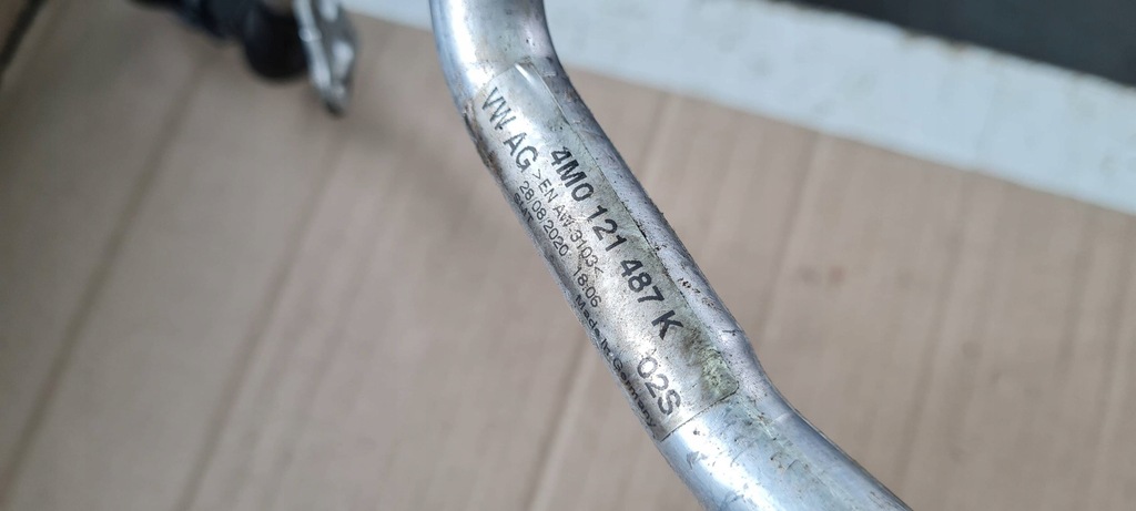 фото №8, Sq8 4m rsq8 q8 шланг трубка wąż wody 4.0 tfsi 4m0121487k sq7 4m q7