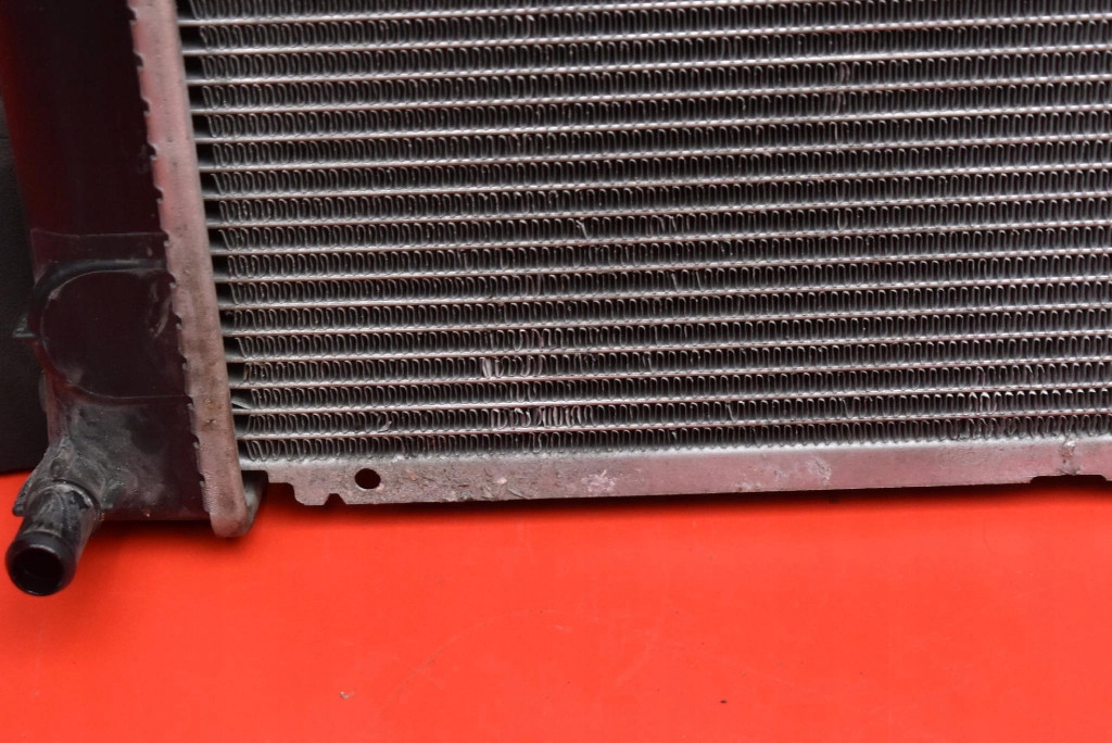 Радиатор воды mf422133 toyota auris 2 2 1.6 valvematic 132 km 12-15 Оригинал