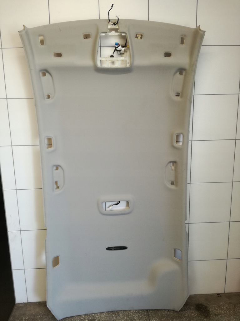 фото №1, Потолок mercedes w204 kombi