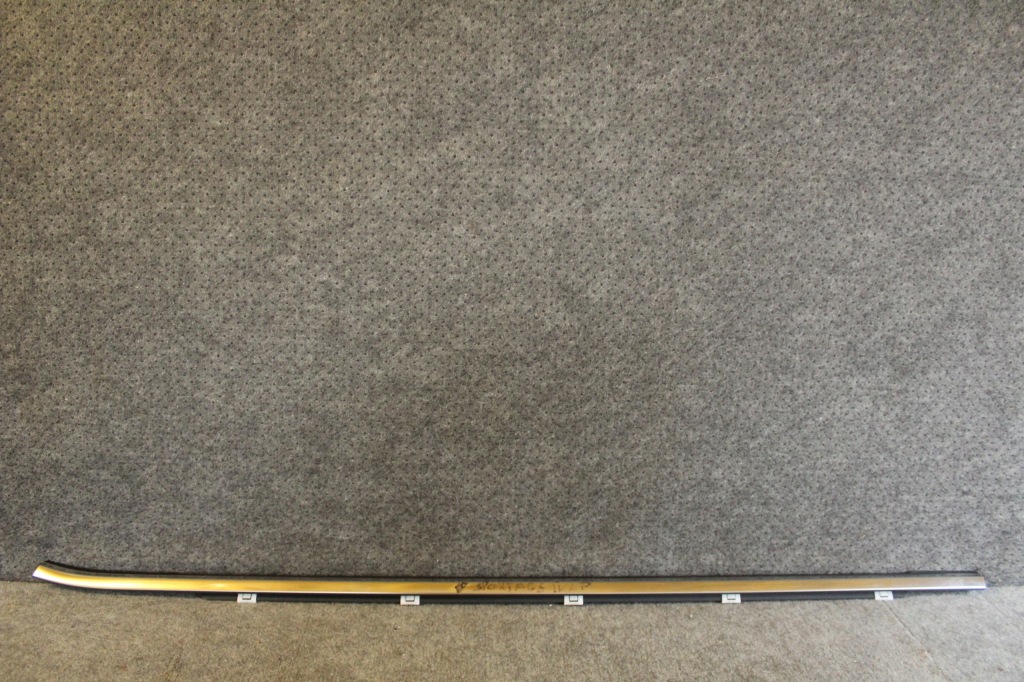 фото №1, Молдинг дверь левый перед kia sportage iv 2015-2020 r