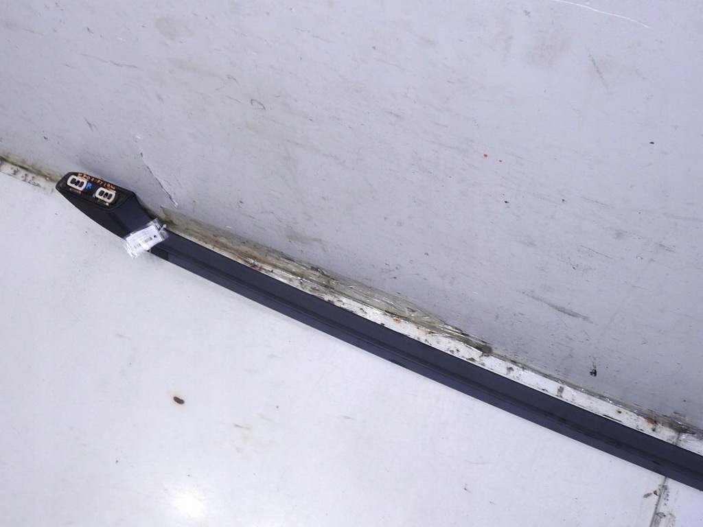 фото №6, Рейлинг крышный правый volvo v50 lift