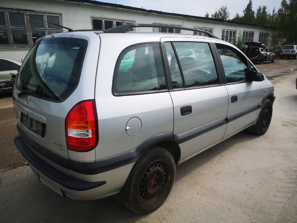 фото №8, Opel zafira двигун кришка обігрівача 2001 2.0l 0132801134