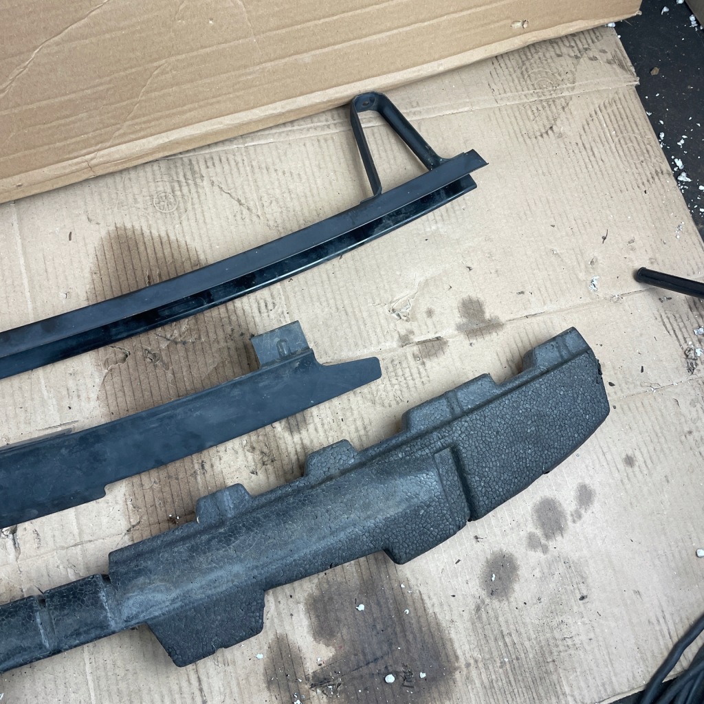 фото №9, Nissan qashqai абсорбер підсилювач бампера перед балка передня