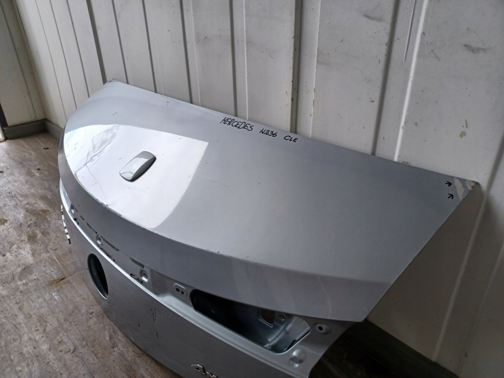 Крышка багажника задний  задняя ---- mercedes cle w236 236 Оригинал