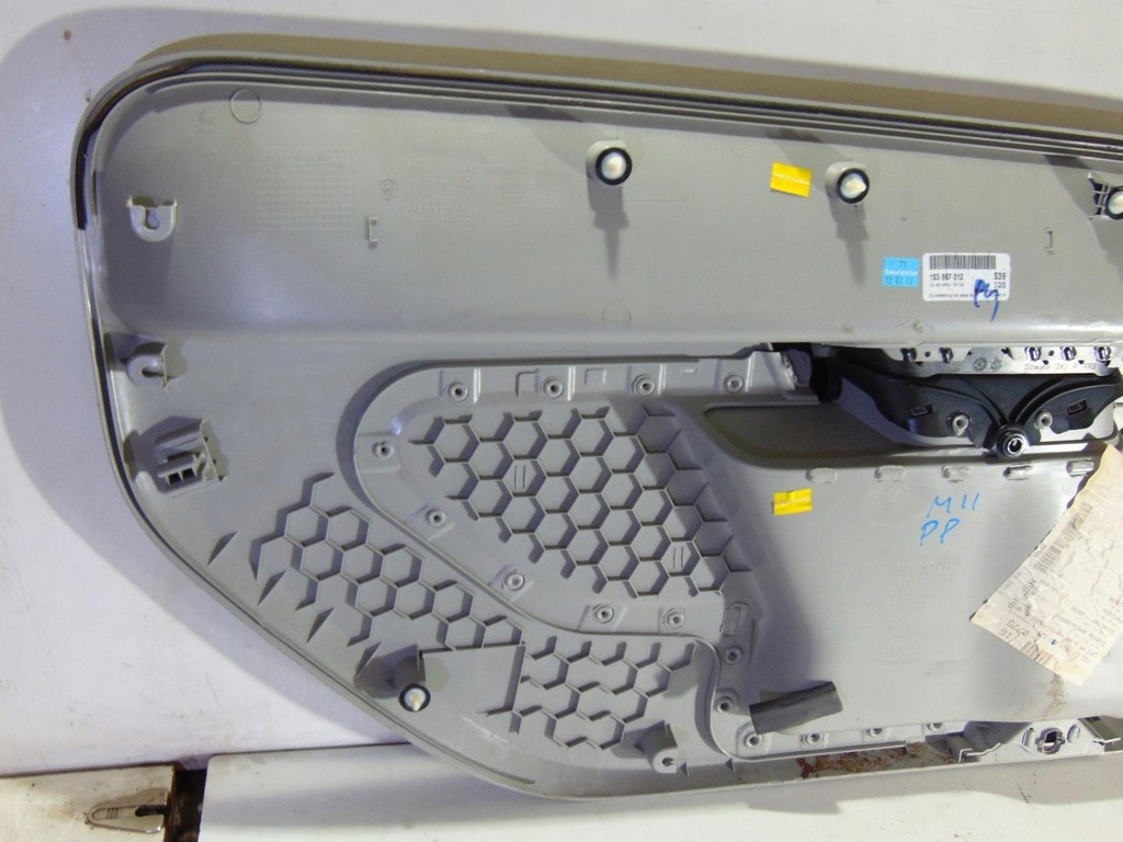 фото №9, Обивка дверь правая up citigo mii 3d