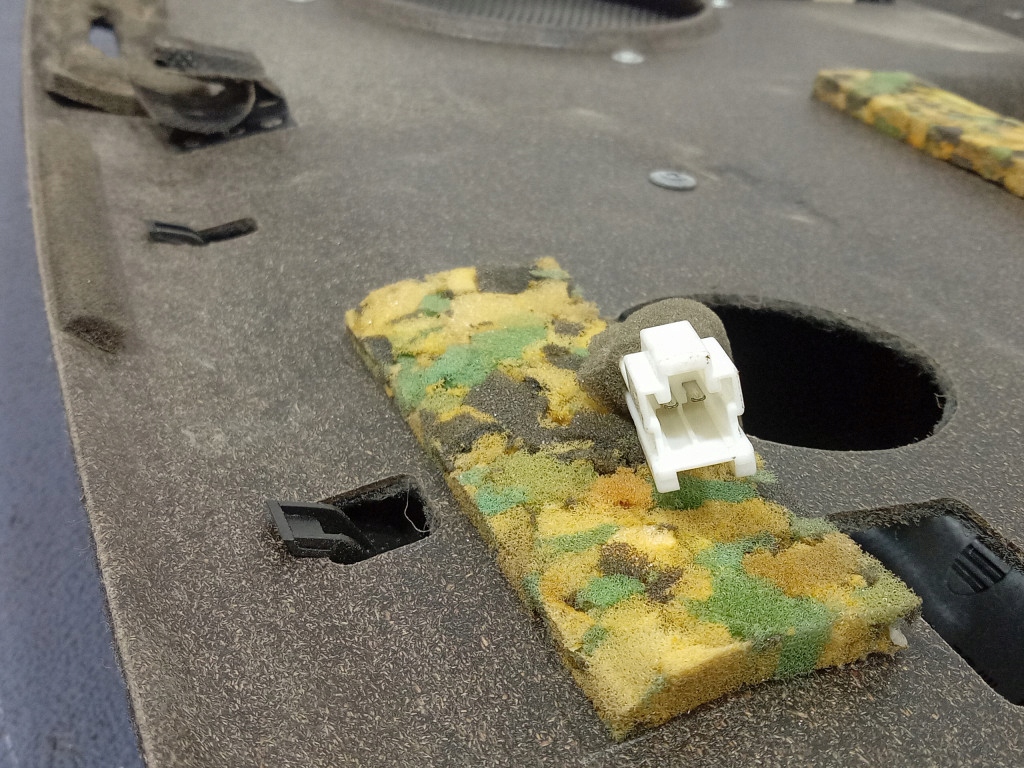 фото №5, Chevrolet aveo ii t250 sedan полка багажника