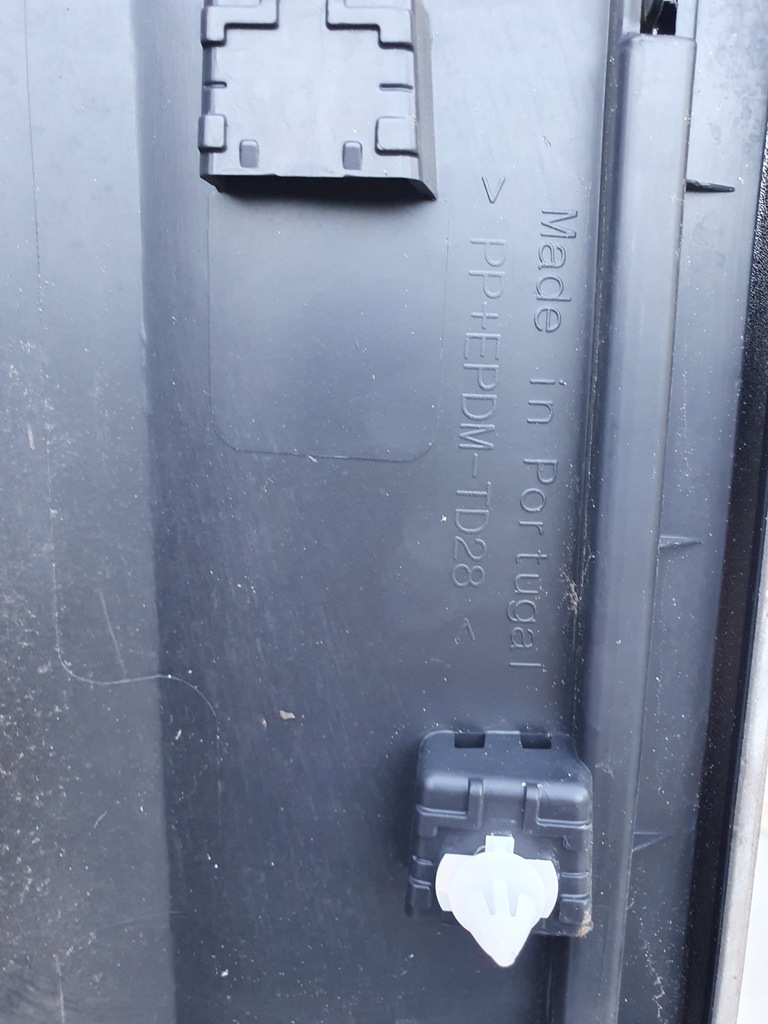 фото №13, Молдинг дверь правый перед vw t-roc