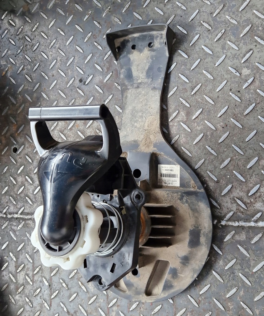 фото №1, Подъемник колеса запасного clio iii