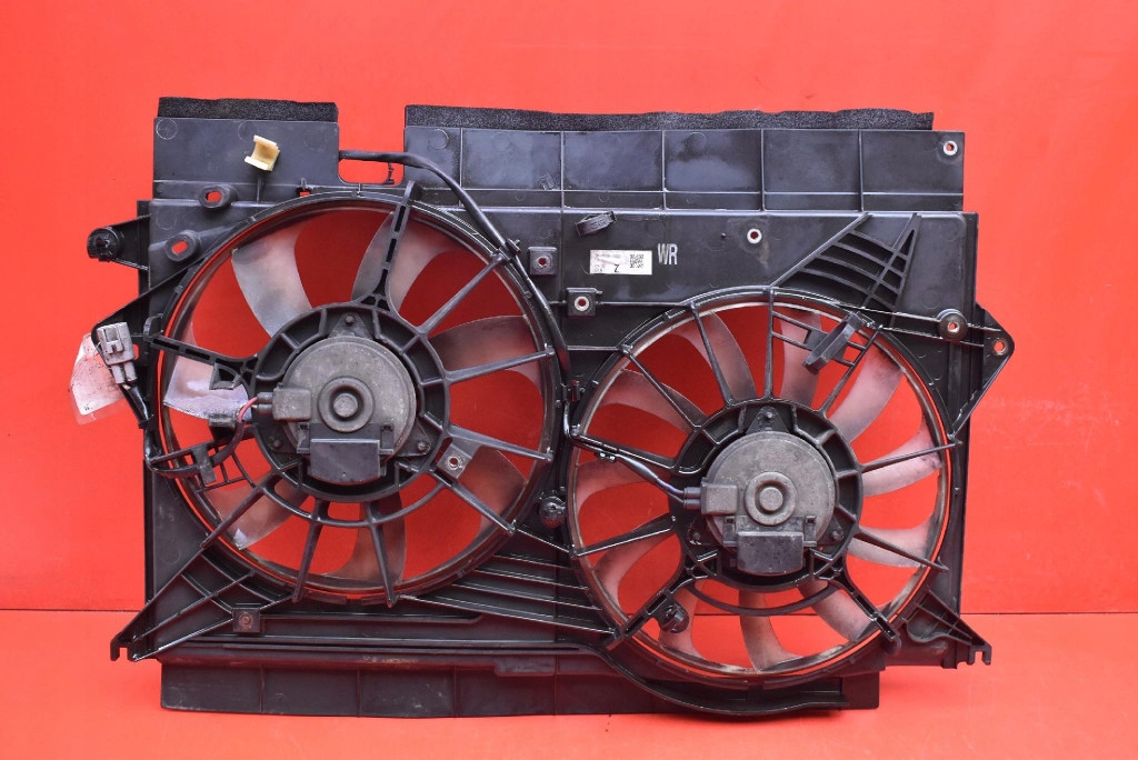 фото №4, Вентилятор 16040-0r170 toyota avensis t27 2.2 d-4d 150 km 09-11