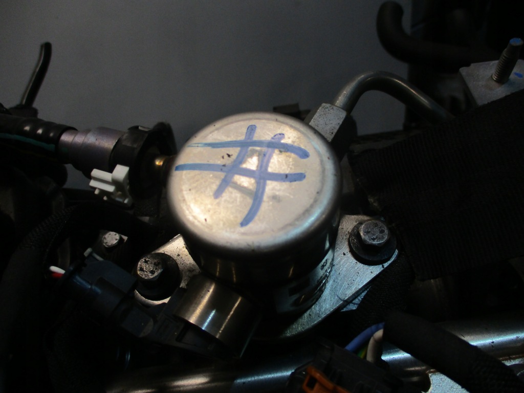 Двигун двигун peugeot citroen 1.2 thp 10xvbb Недорого