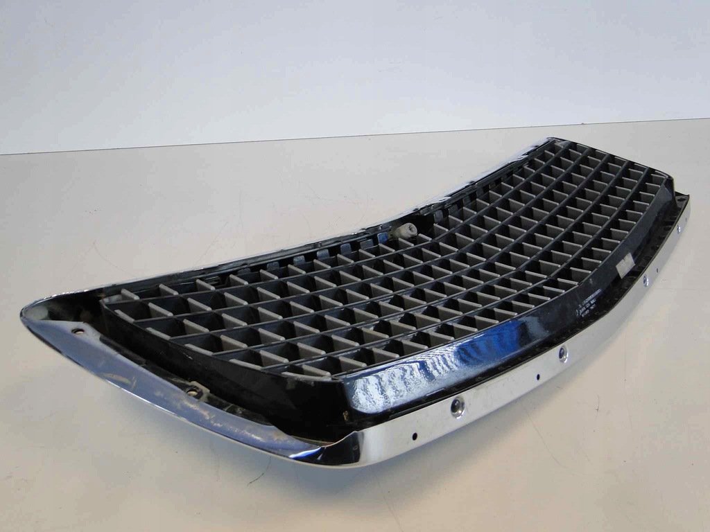 фото №11, Maybach 240 57 57s 62 решётка радиатора решётка радиатора оригинал 2002-