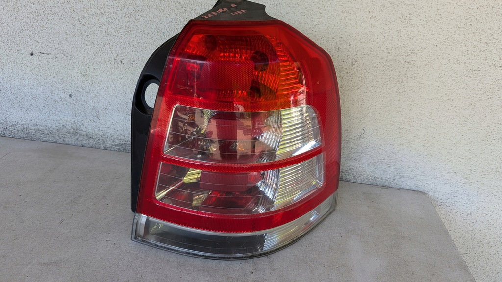 фото №1, Лампа задня задня права opel zafira b lift