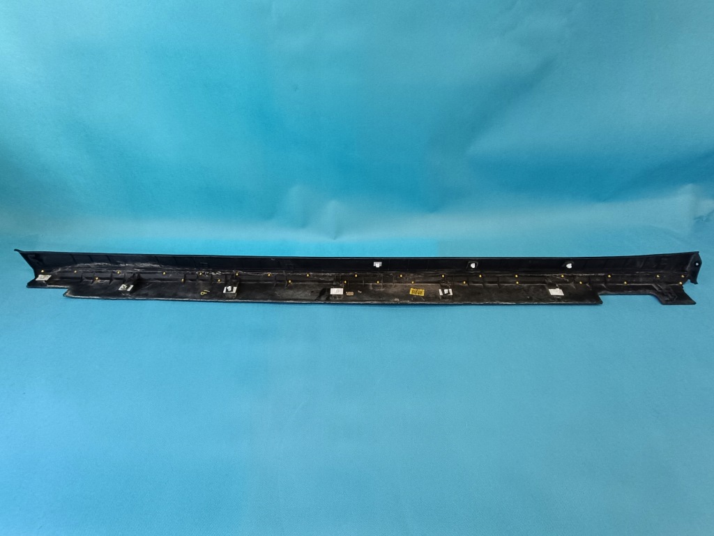 фото №1, Hyundai santa fe 4 iv 2.0crdi 4x4 2020 r молдинг порог правая 87752-s1000