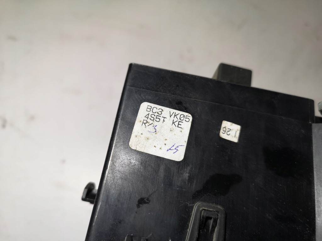 фото №8, Коробка предохранителей ford fiesta 4s5t14401ke