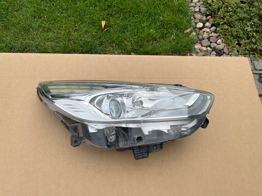 Купити Фара правий європа  ford s max mk2 galaxy mk3 led 15 -