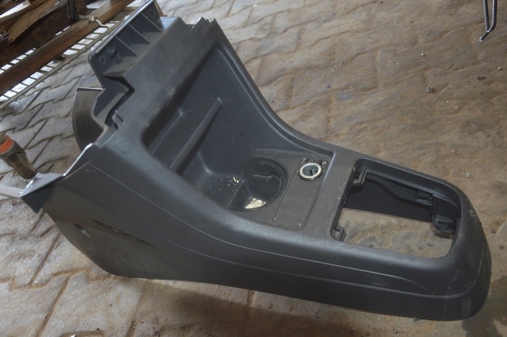 фото №1, Vw up тунель середній