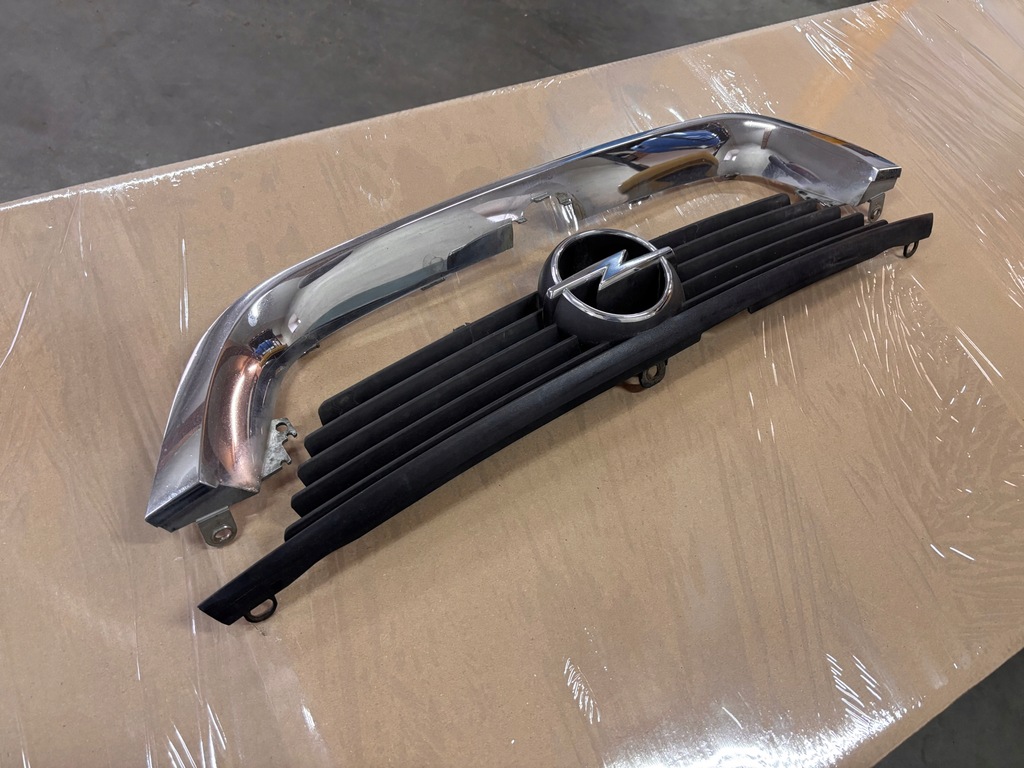 фото №3, Opel vectra b решітка радіатора решітка радіатора хром 90505722