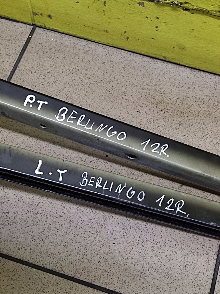 фото №6, Citroen berlingo iii направляющая направляющая дверь верхний 9680486080