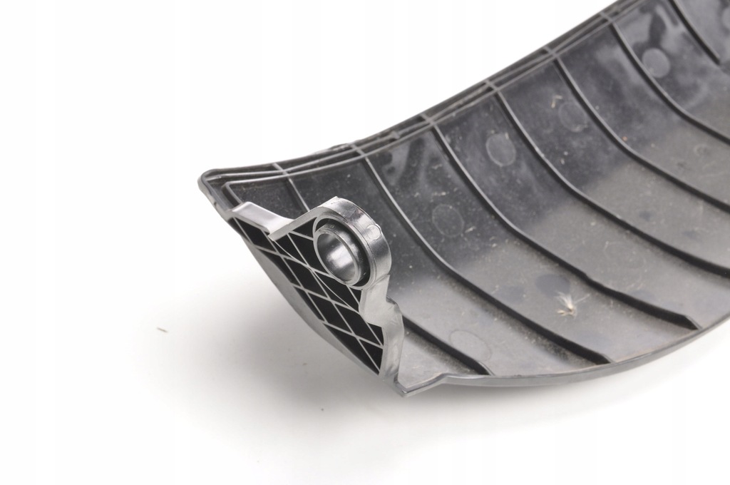 фото №8, Bmw 1 f40 1.5 воздуховод воздуха ловушка жалюзи