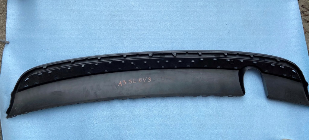 Купить Спойлер накладка бампера a8 8v s-line 8v3807521d