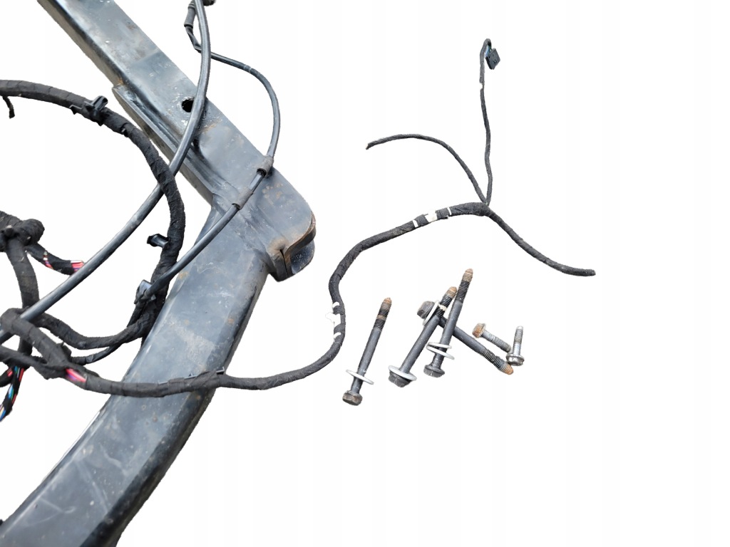 Audi a6 c6 рестайлинг  фаркоп  буксировочный жгут болты модуль выдвижной универсал allroad Недорого