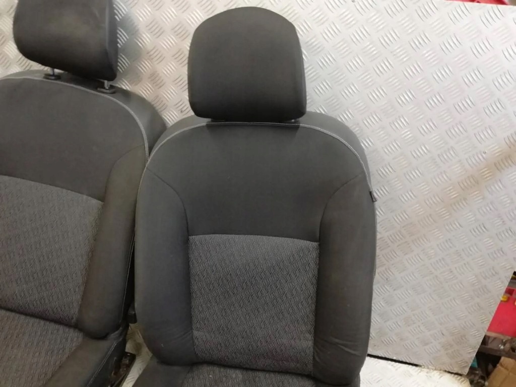 фото №6, Dacia duster i сиденья заднее сиденье ремни