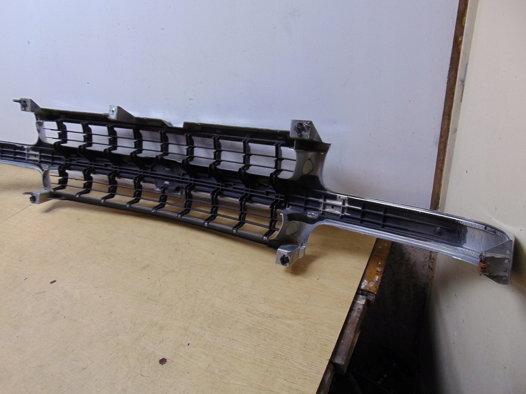 фото №14, Решітка радіатора решітка радіатора chevrolet tahoe ii 2000- 15764314