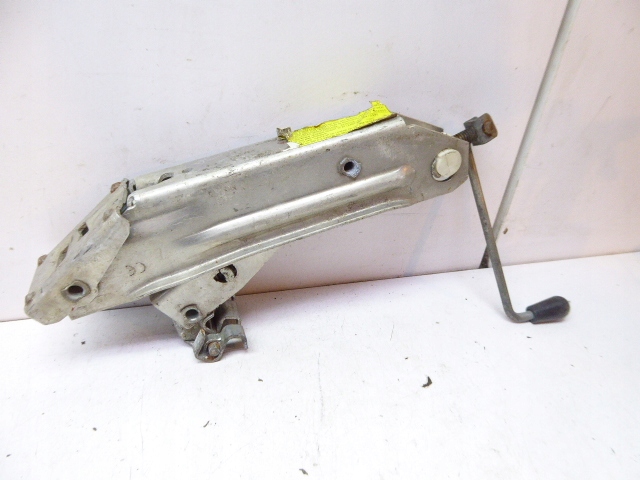 фото №1, A klasa w168 97-01 домкрат подъемник