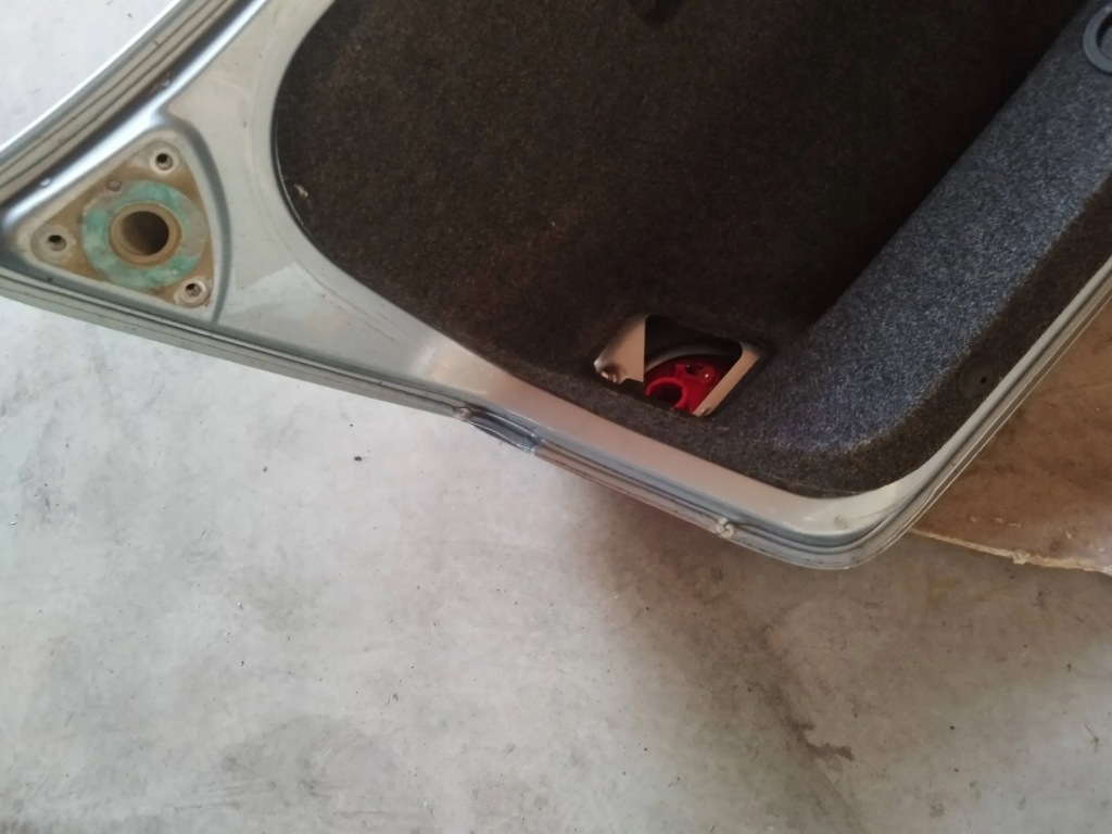 Volkswagen passat b6 2008 задня кришка багажника багажника Доставка