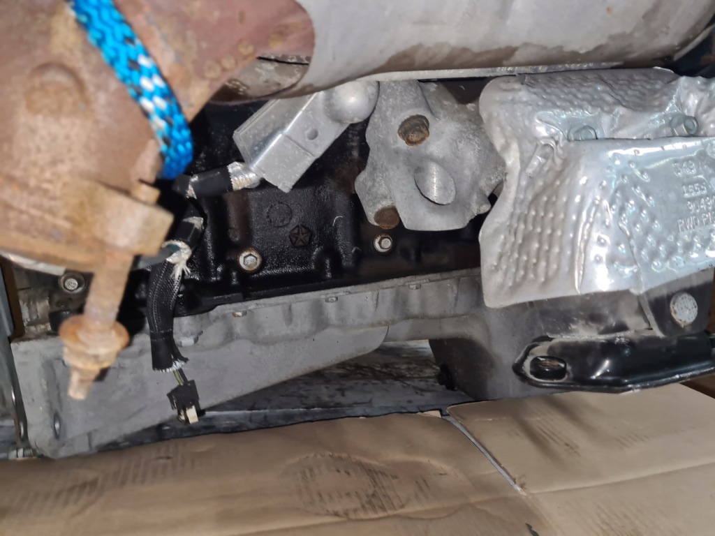 Двигун chrysler 300c 5.7 hemi durango aspen ram комплектний  tnxe Недорого