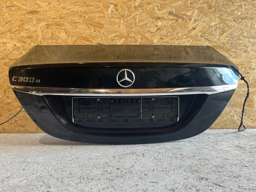 фото №1, Крышка багажника багажника mercedes c-klasa w205 sedan 197