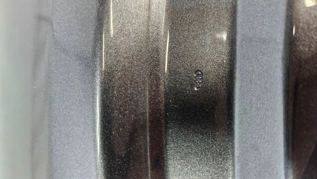 Крыло  перед передний audi e-tron 4ke оригинал Недорого