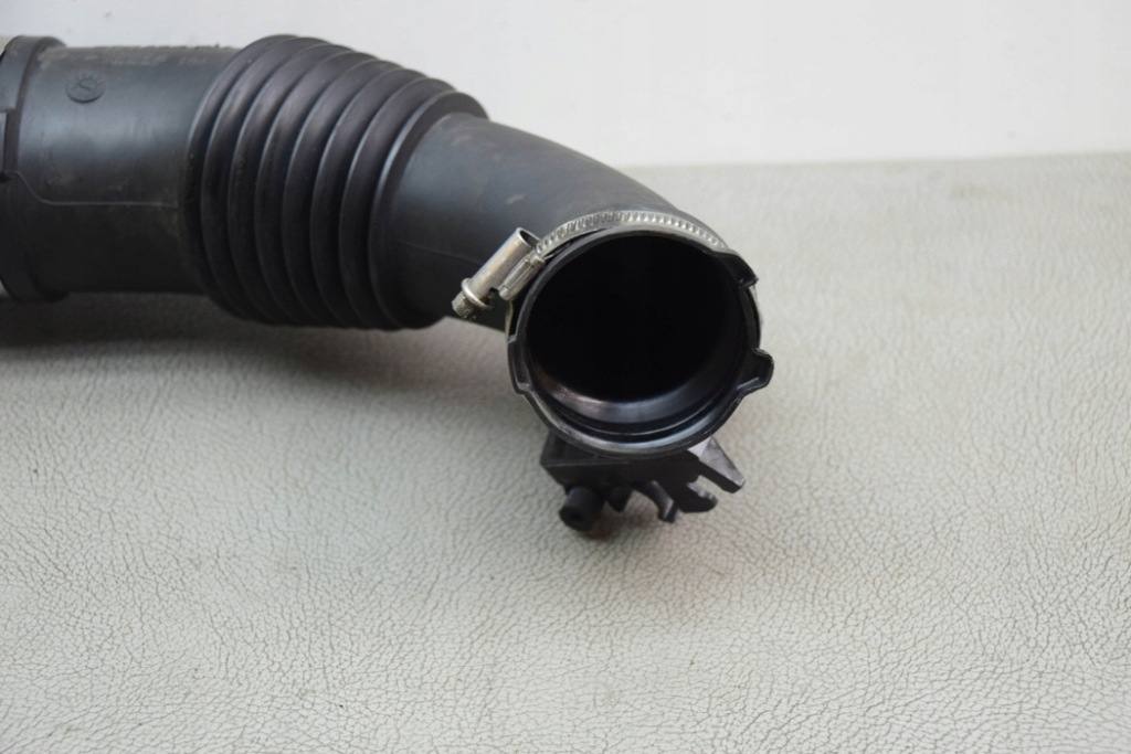 фото №12, Пабтрубок  воздуха audi a5 sportback 8ta 059129627l 2.7l дизель 140kw 2011