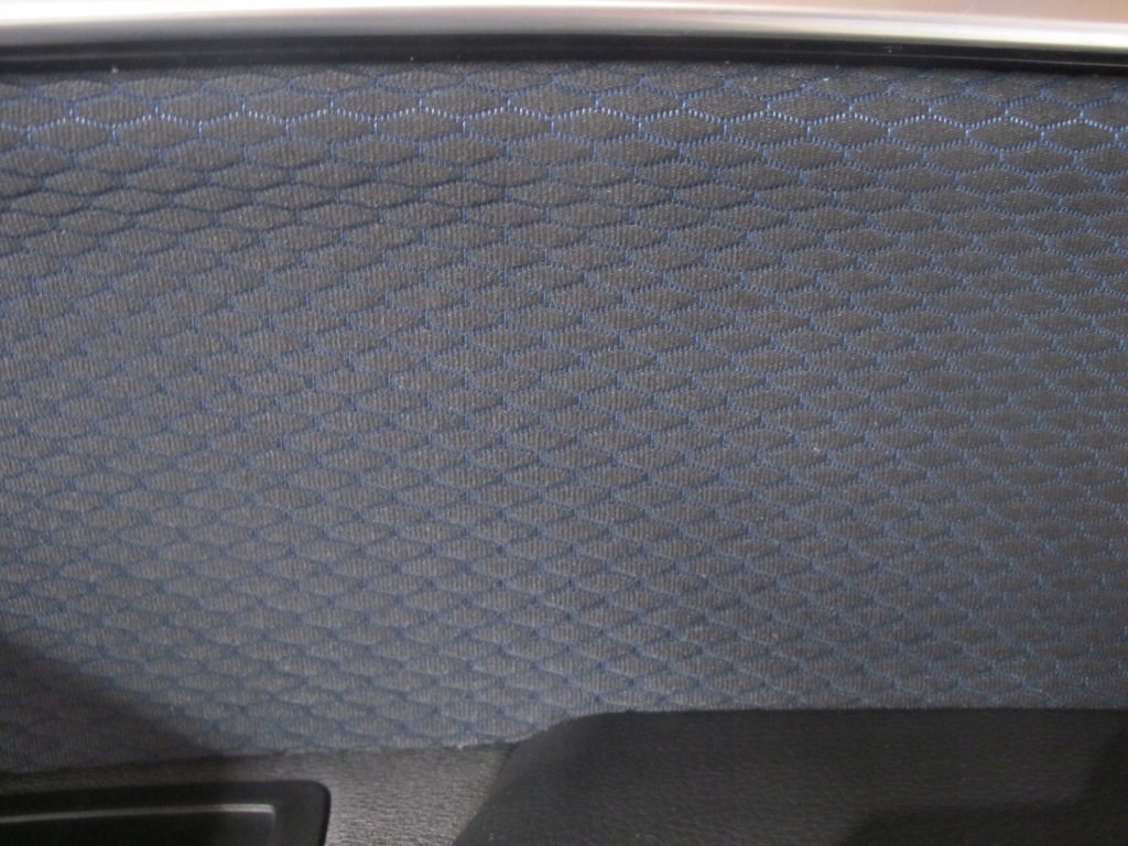 фото №3, Обшивки дверь bmw f39 x2 m-pakiet led.