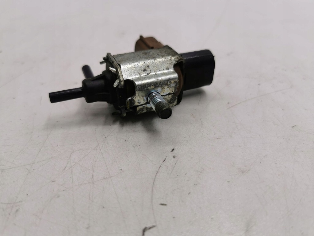 фото №5, Mazda cx-7 2011 клапан вакууму