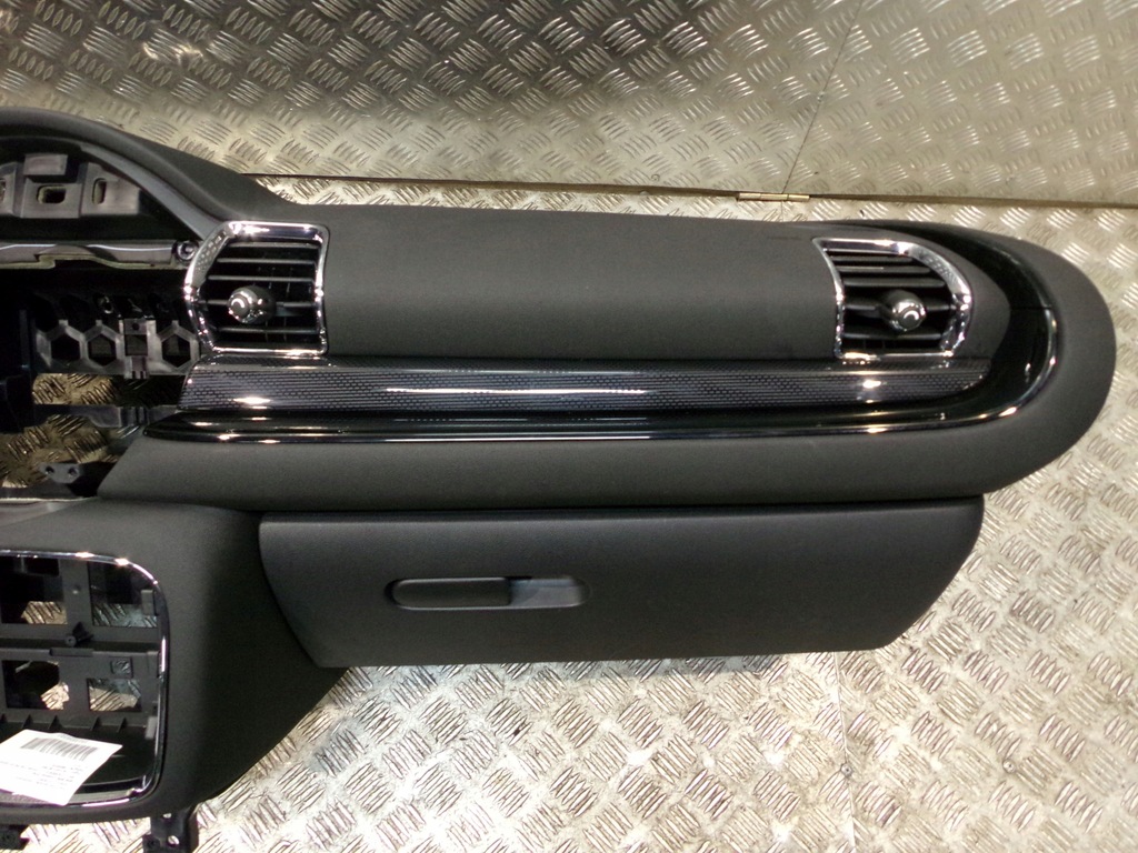 фото №11, Mini f54 clubman приборная панель приборная консоль hud org