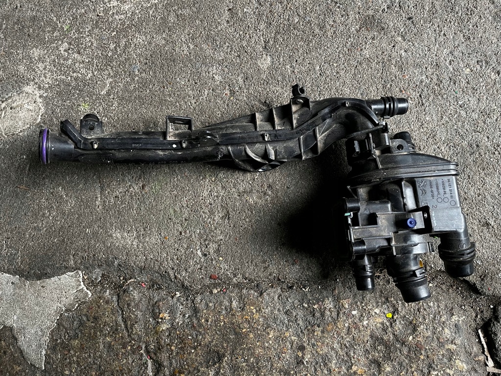 фото №1, 21 opel 1.2thc корпус термостата 9812131480